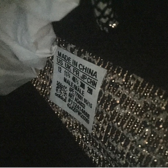 Size 12 Yeezys - Picture 7 of 8